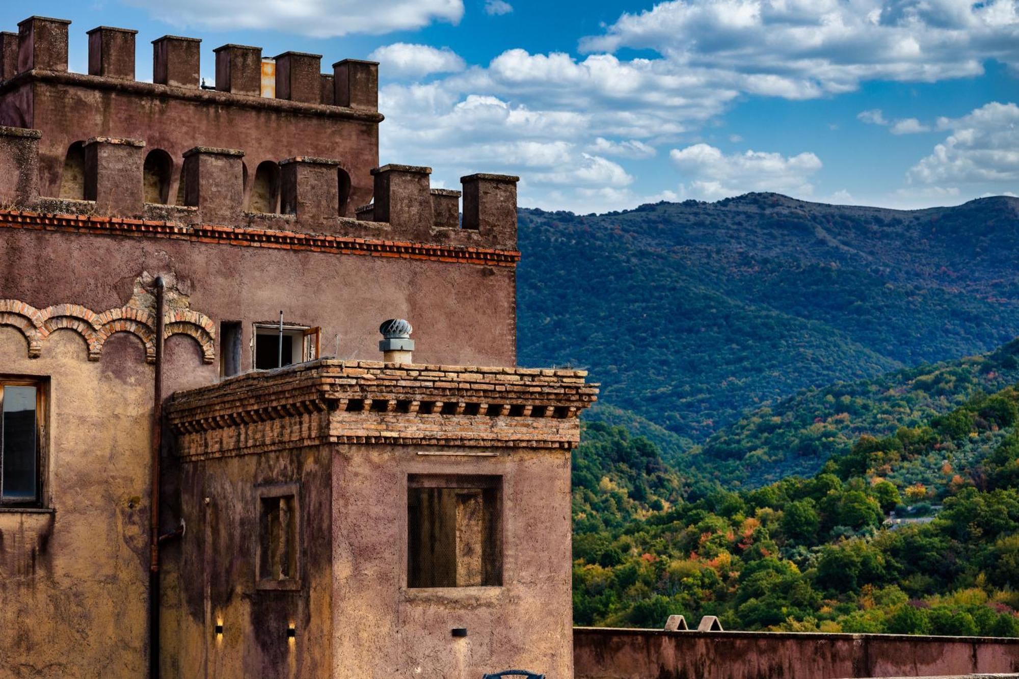 Отель Castello Brancaccio San Gregorio da Sassola Экстерьер фото